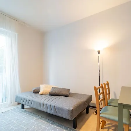 Apartment Guesthost - Comfy Flat X4 Close To The Center Triest