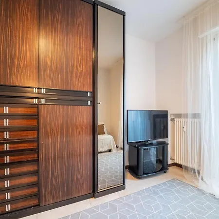 Guesthost - Comfy Flat X4 Close To The Center Apartment Triest