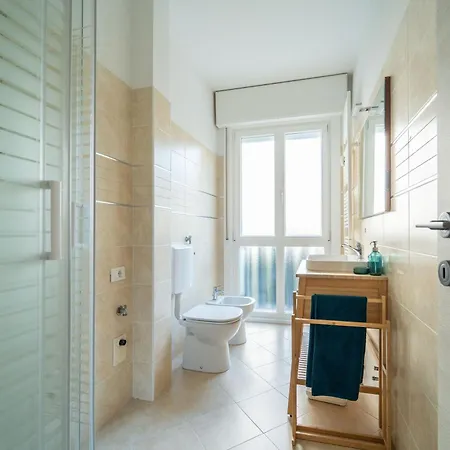 Apartment Guesthost - Comfy Flat X4 Close To The Center *